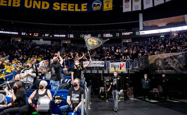 使自己的身 使自己的身