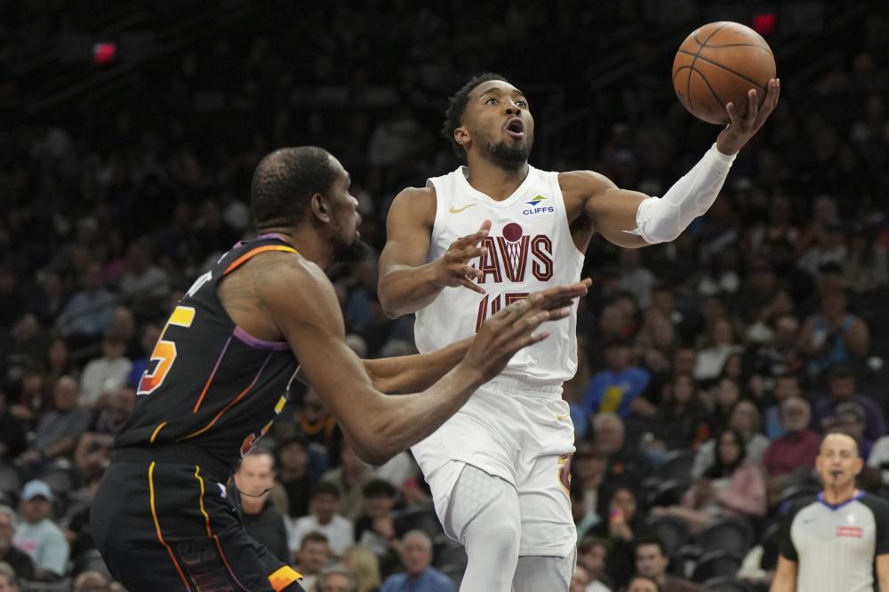 靠替补球员 靠替补球员