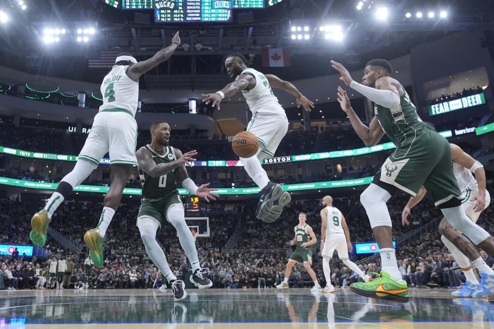 令人惊讶的 令人惊讶的