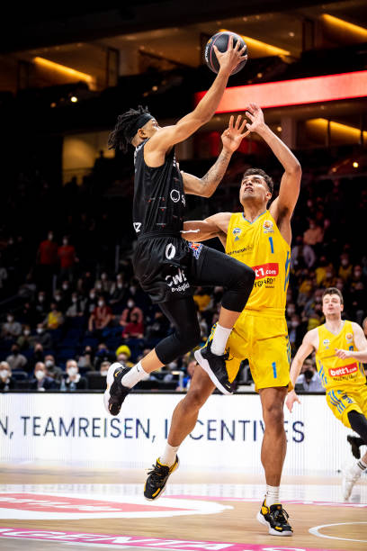 防守端场均 防守端场均