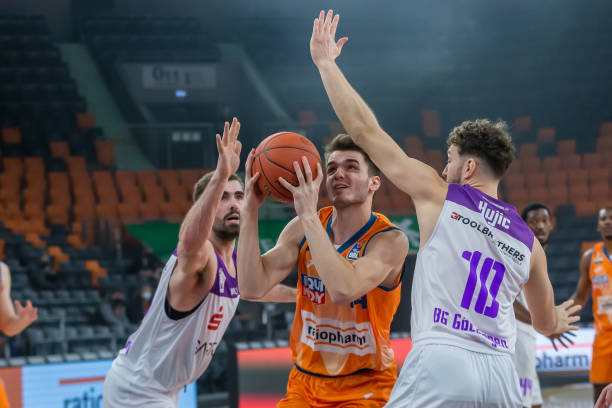 已然超越了 已然超越了